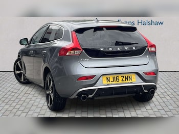 Used Volvo V40 2016 for sale - 78519793: Photo