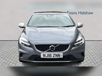 Used Volvo V40 2016 for sale - 78519793: Photo