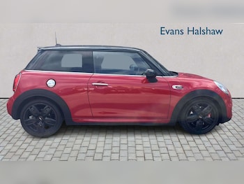 Used MINI Hatch 2016 for sale - 79096125: Photo