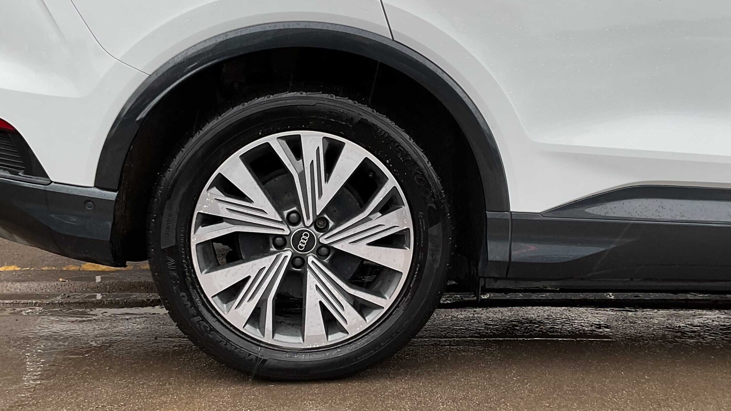 Used Audi Q4 e-tron for sale - 77858969: Photo 12