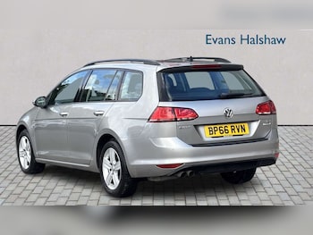 Used Volkswagen Golf 2016 for sale - 78857290: Photo