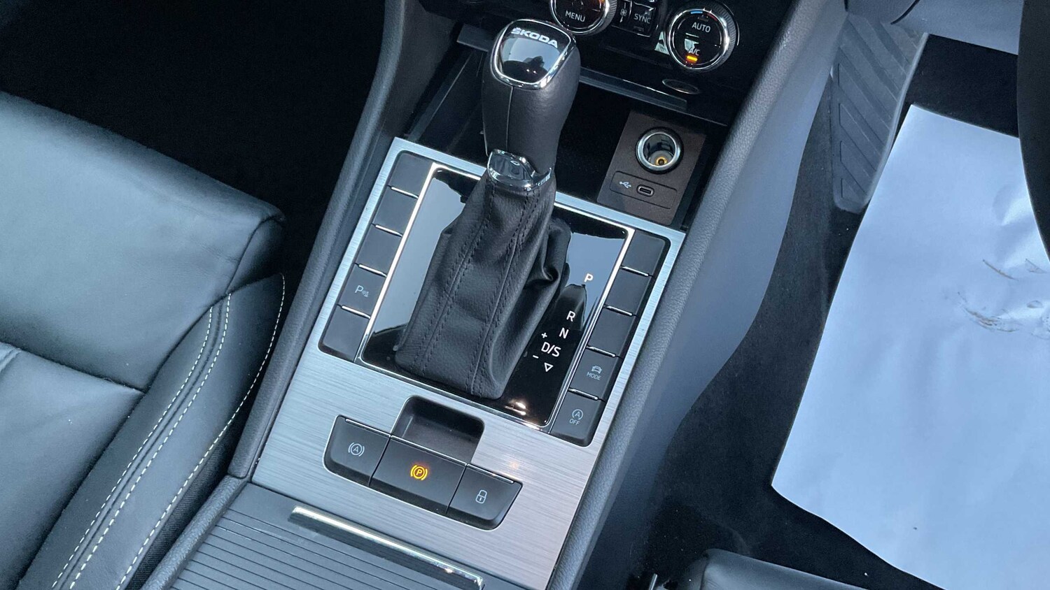 Used Skoda Superb for sale - 77861696: Photo 25