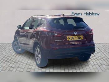 Used Nissan Qashqai 2017 for sale - 79784375: Photo