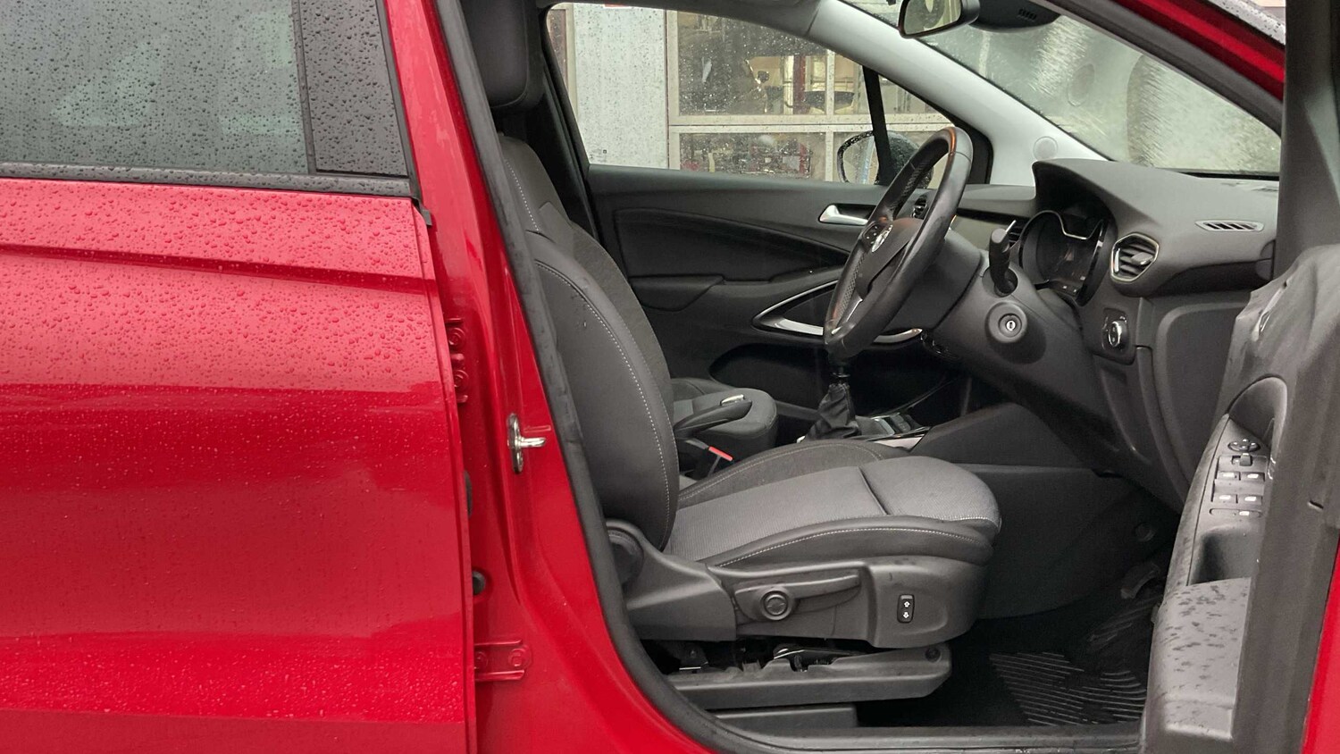 Used Vauxhall Crossland for sale - 77859676: Photo 30