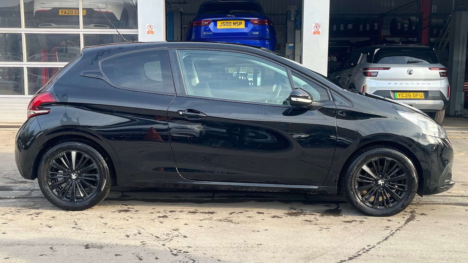 Used Peugeot 208 2017 for sale - 78052362: Photo 5