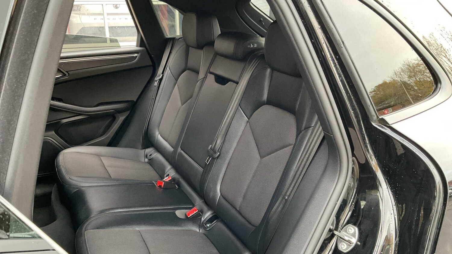 Used Porsche Macan for sale - 77858139: Photo 16