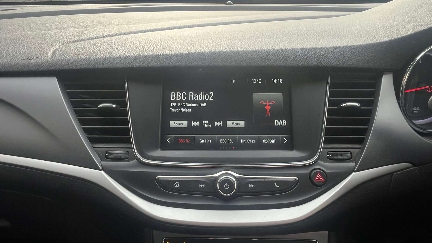 Used Vauxhall Astra for sale - 77862580: Photo 10