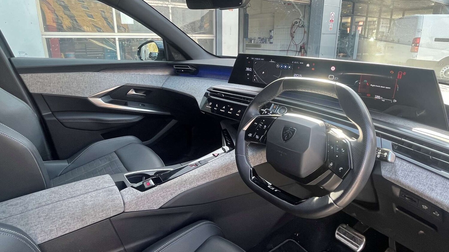 Used Peugeot 5008 2025 for sale - 78161643: Photo 12