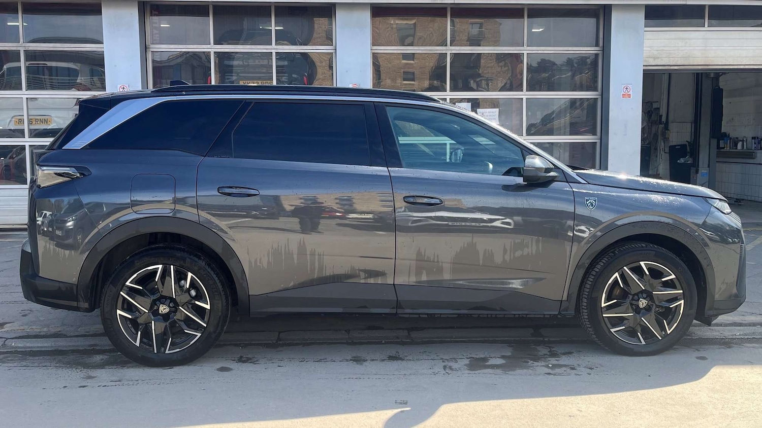 Used Peugeot 5008 2025 for sale - 78161643: Photo 5