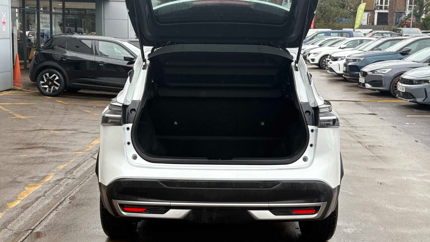 Used Nissan Qashqai 2025 for sale - 78010385: Photo 18