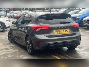 Used Ford Focus 2018 for sale - 77913813: Photo