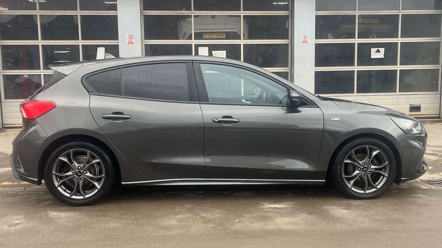 Used Ford Focus 2018 for sale - 77913813: Photo 5