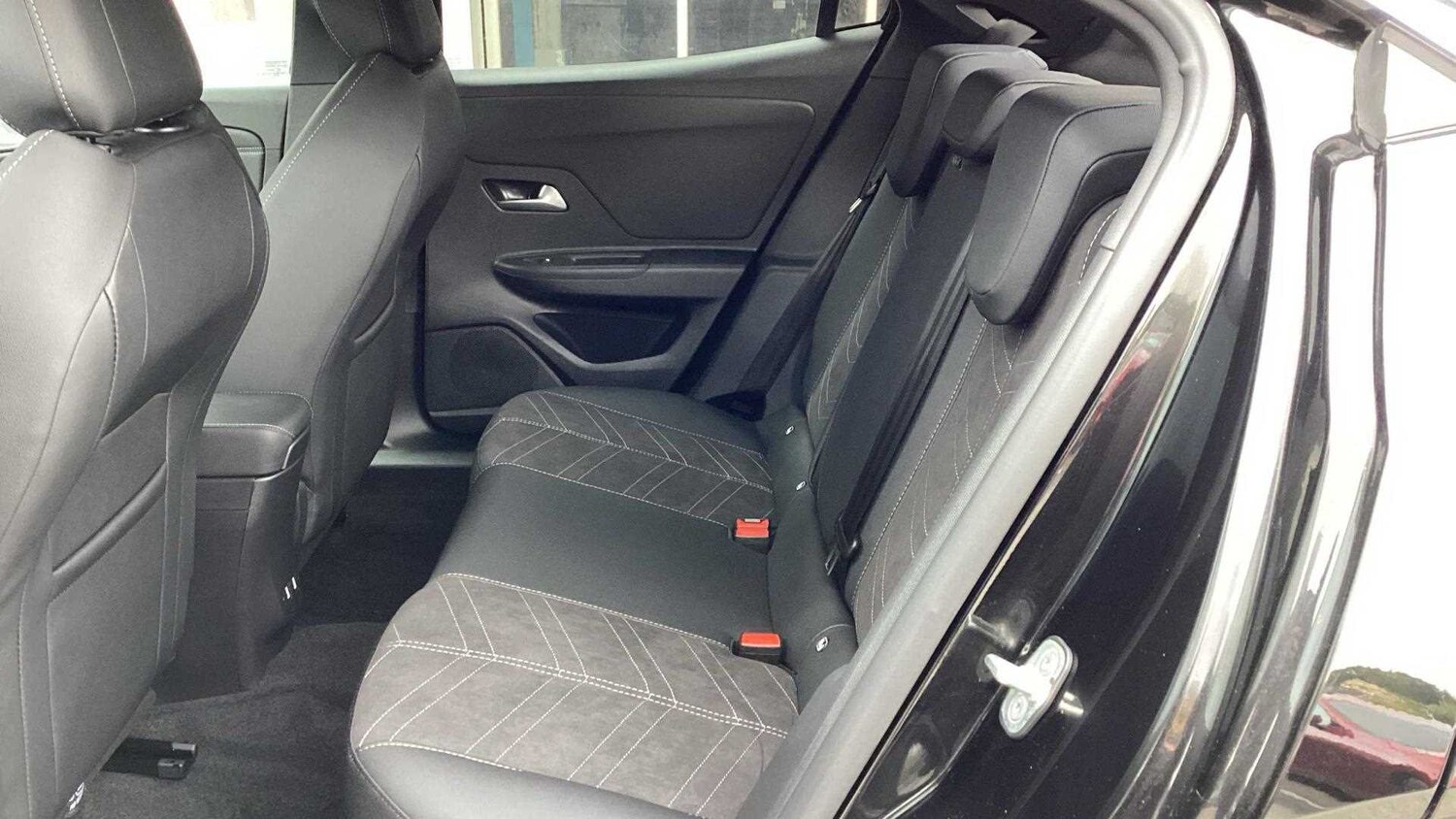 Used Vauxhall Mokka 2025 for sale - 77856952: Photo 10