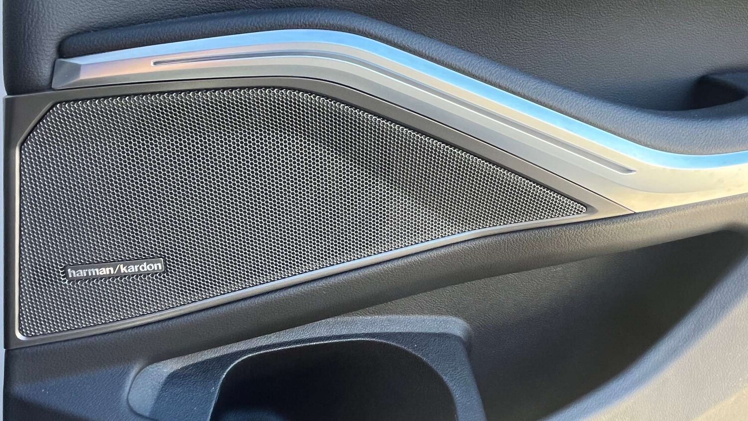 Used BMW 3 Series for sale - 77860353: Photo 10