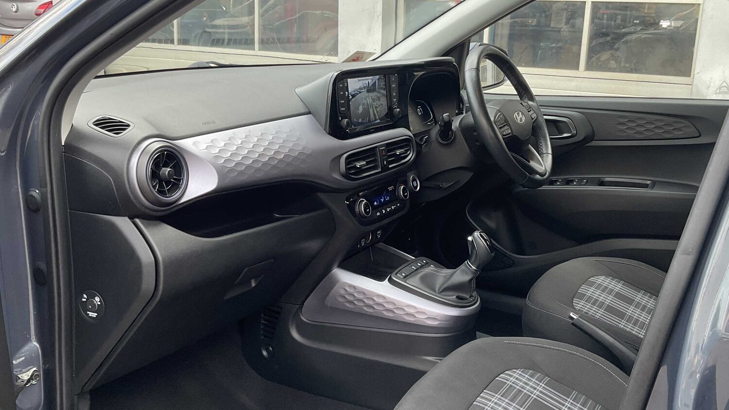 Used Hyundai i10 for sale - 77860577: Photo 13