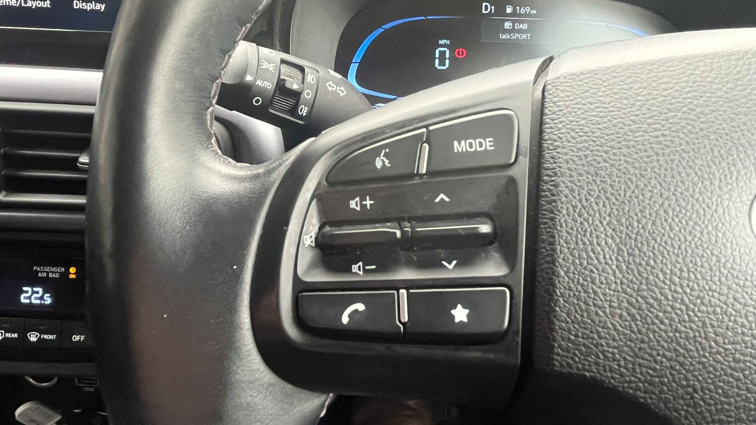 Used Hyundai i10 for sale - 77860577: Photo 18