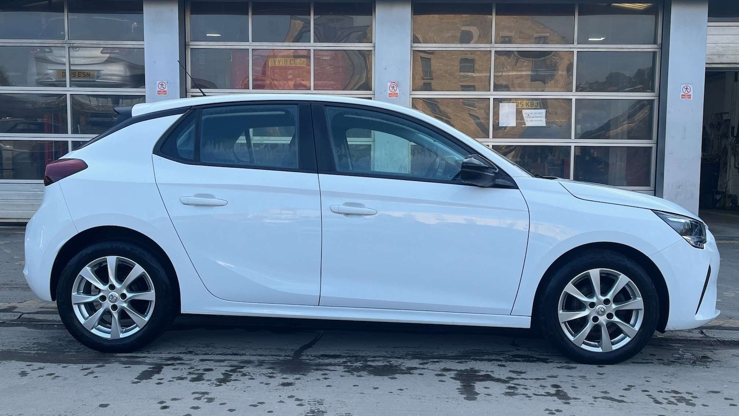 Used Vauxhall Corsa for sale - 77857893: Photo 5