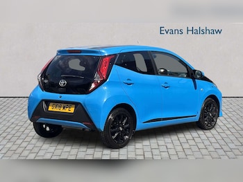 Used Toyota AYGO 2018 for sale - 79524011: Photo