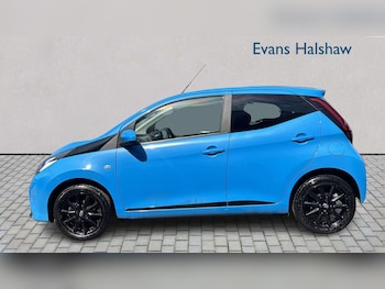 Used Toyota AYGO 2018 for sale - 79524011: Photo