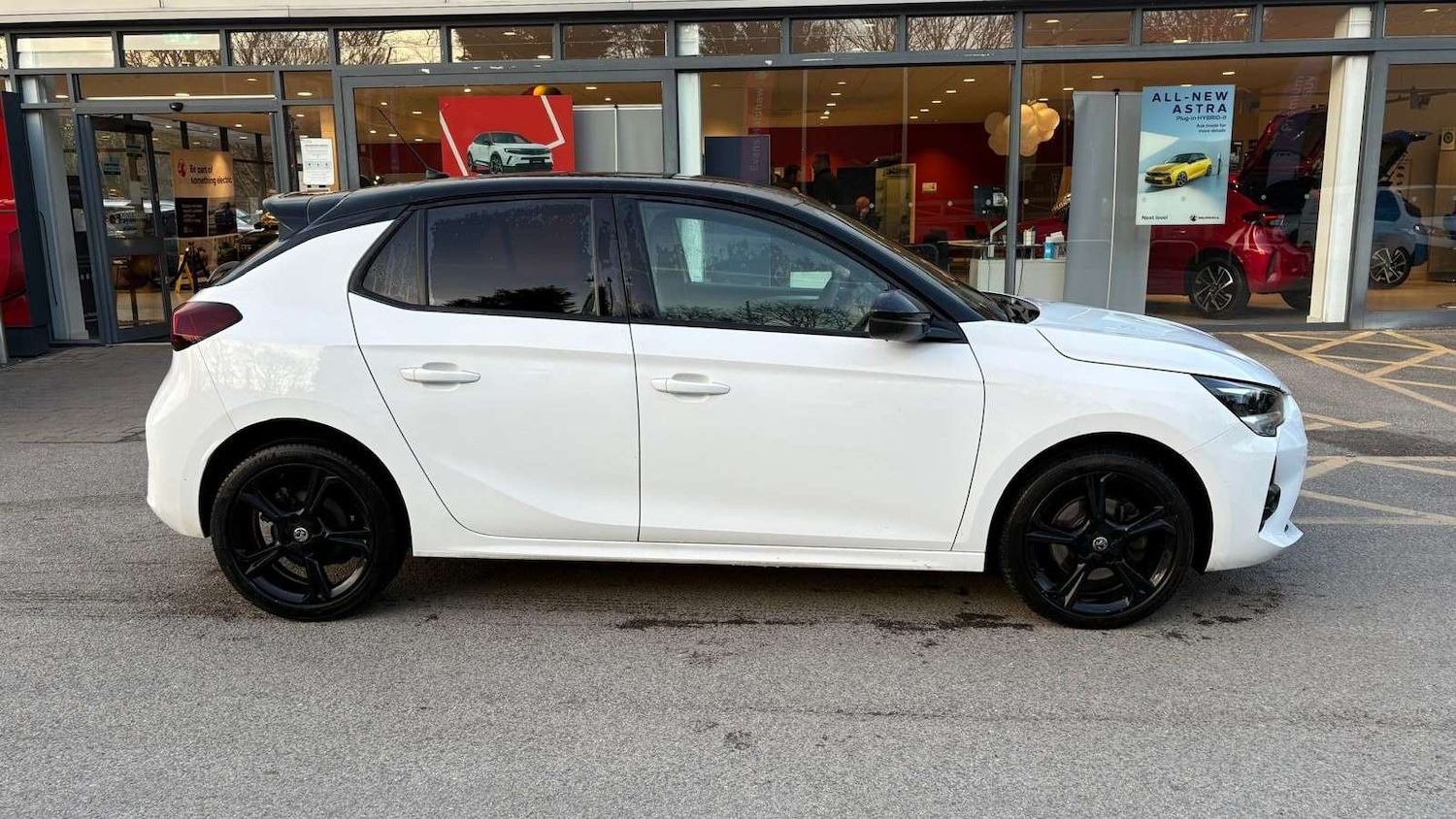 Used Vauxhall Corsa 2023 for sale - 77942882: Photo 3