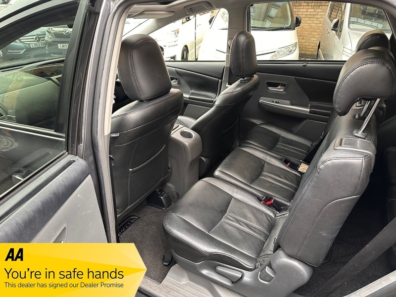 Used Toyota Prius+ 2014 for sale - 76510451: Photo 41