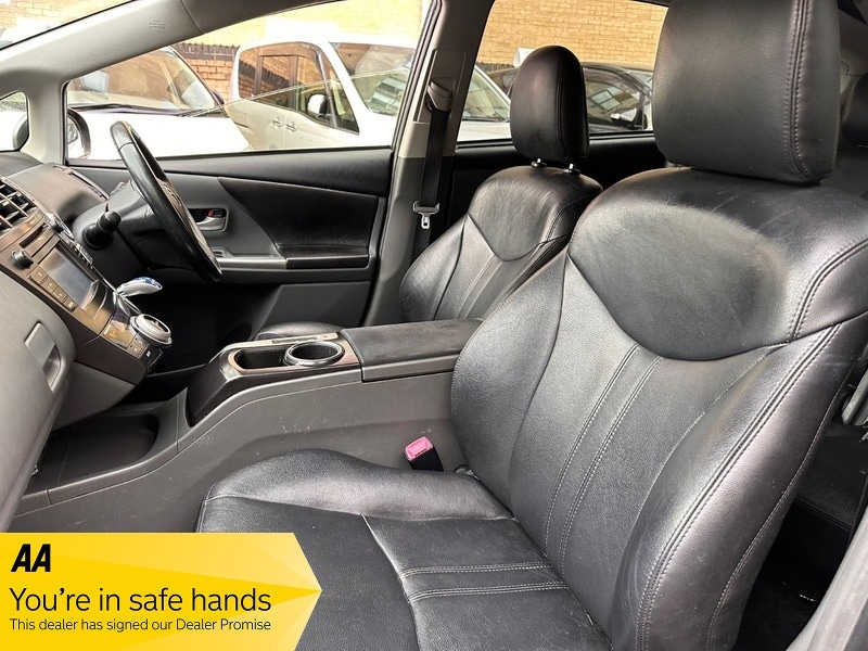 Used Toyota Prius+ 2014 for sale - 76510451: Photo 6