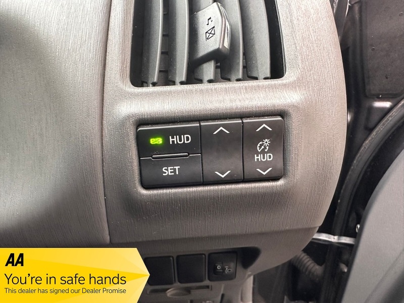 Used Toyota Prius+ 2014 for sale - 76510451: Photo 9