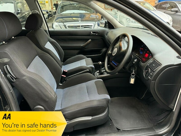 Used Volkswagen Golf 2003 for sale - 73608219: Photo 7