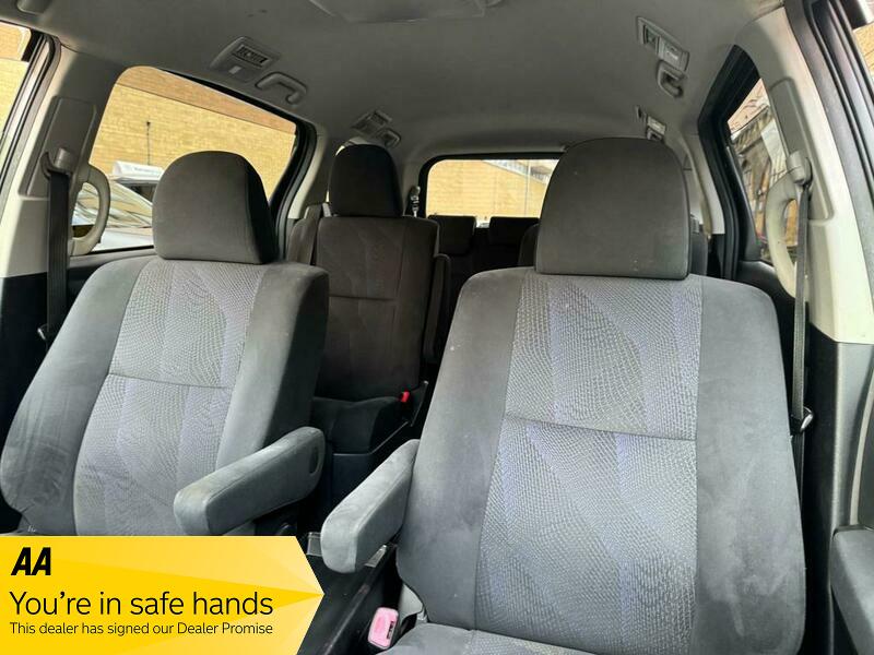 Used Toyota Estima 2012 for sale - 76280583: Photo 15