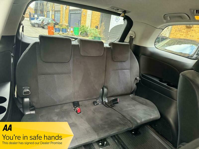 Used Toyota Estima 2012 for sale - 76280583: Photo 28