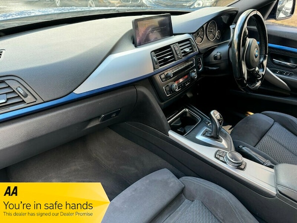 Used BMW 3 Series 2024 for sale - 76296660: Photo 11