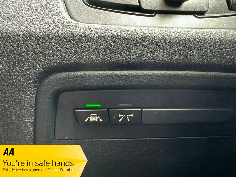 Used BMW 3 Series 2024 for sale - 76296660: Photo 26