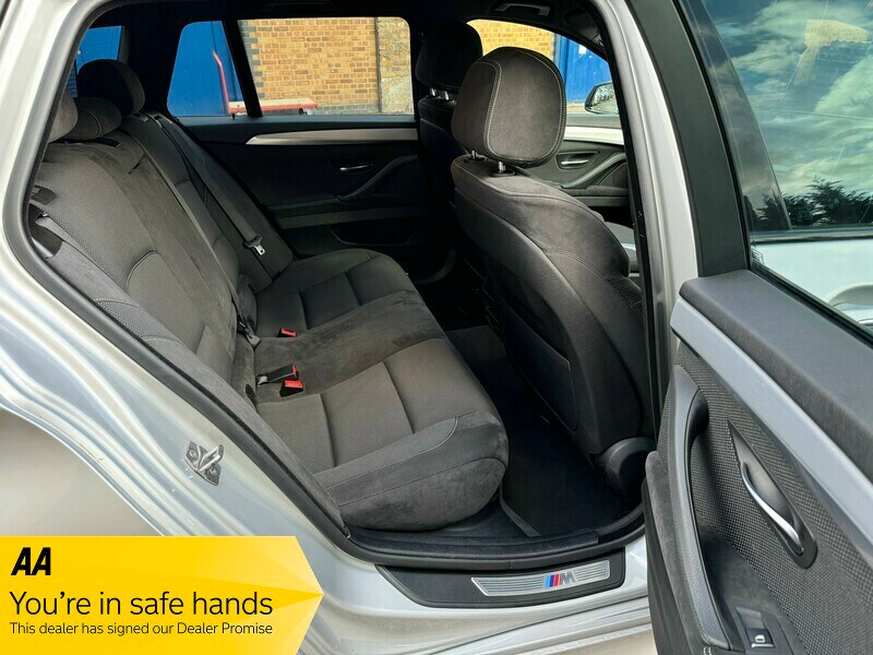 Used BMW 5 Series 2024 for sale - 76296664: Photo 15