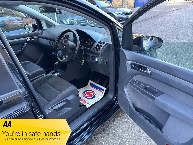 Used Volkswagen Touran 2026 for sale - 78140952: Photo 4