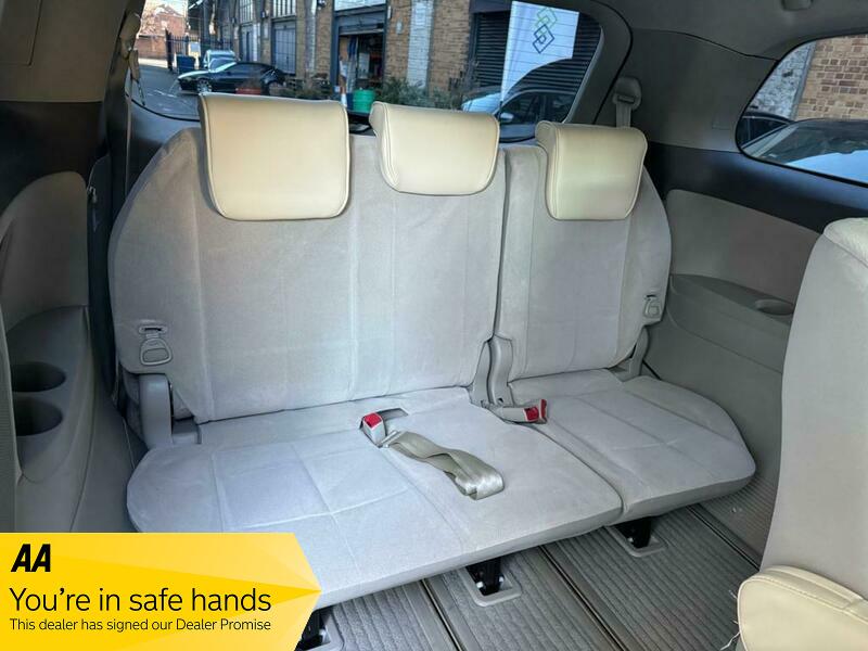 Used Toyota Estima 2011 for sale - 76296685: Photo 13