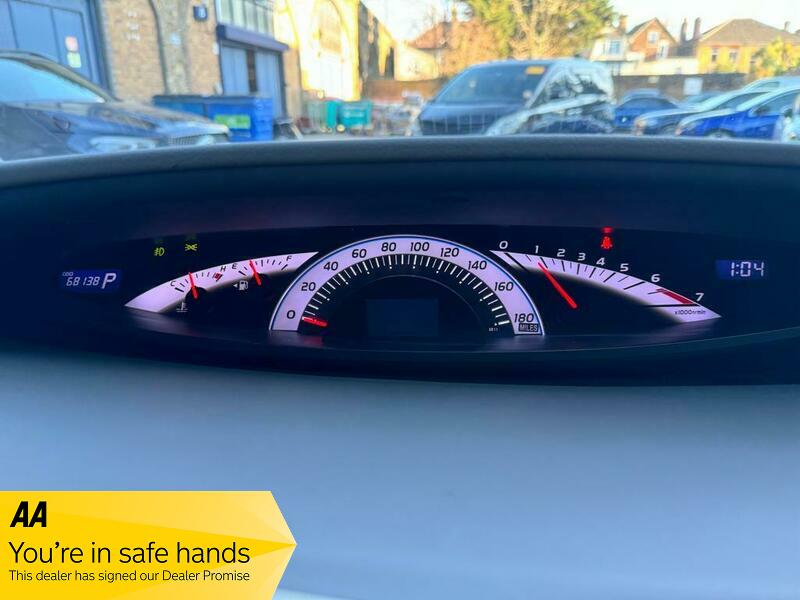 Used Toyota Estima 2011 for sale - 76296685: Photo 36