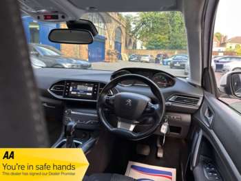 Used Peugeot 308 2015 for sale - 75427510: Photo