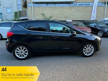 Used Ford Fiesta 2020 for sale - 78444107: Photo