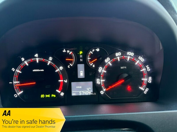 Used Toyota Vellfire 2013 for sale - 73048557: Photo 24
