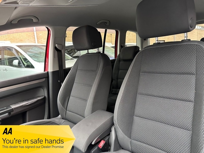 Used Volkswagen Touran 2014 for sale - 77921024: Photo 17