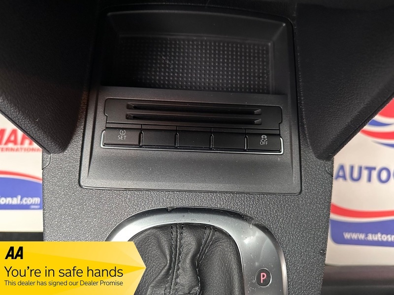 Used Volkswagen Touran 2014 for sale - 77921024: Photo 26