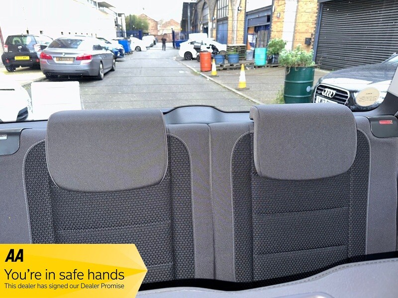 Used Volkswagen Touran 2014 for sale - 77921024: Photo 46