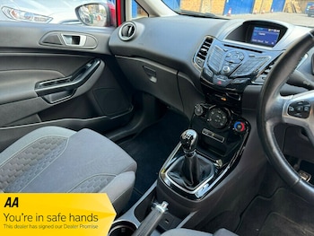 Used Ford Fiesta 2015 for sale - 75856983: Photo