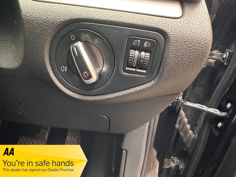 Used Volkswagen Sharan 2015 for sale - 76596075: Photo 12