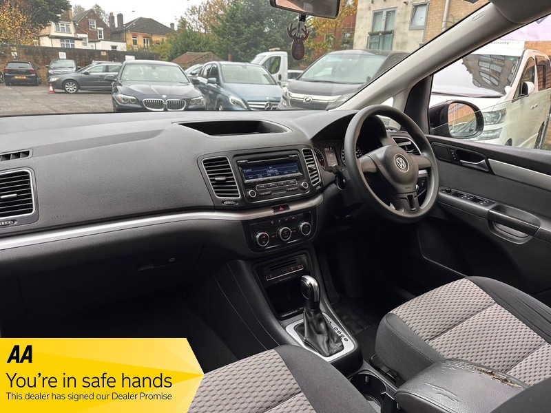 Used Volkswagen Sharan 2015 for sale - 76596075: Photo 5