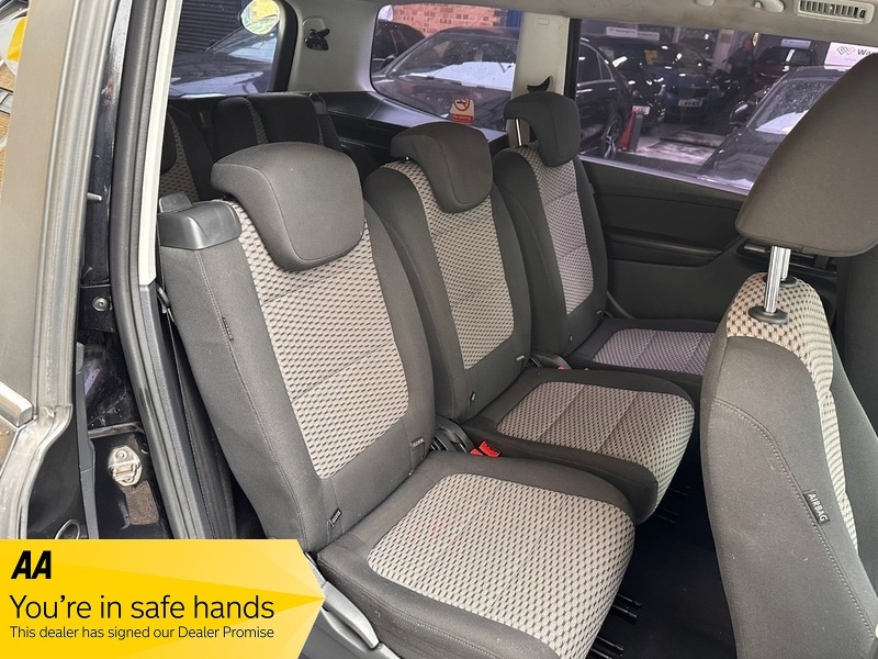 Used Volkswagen Sharan 2015 for sale - 76596075: Photo 8