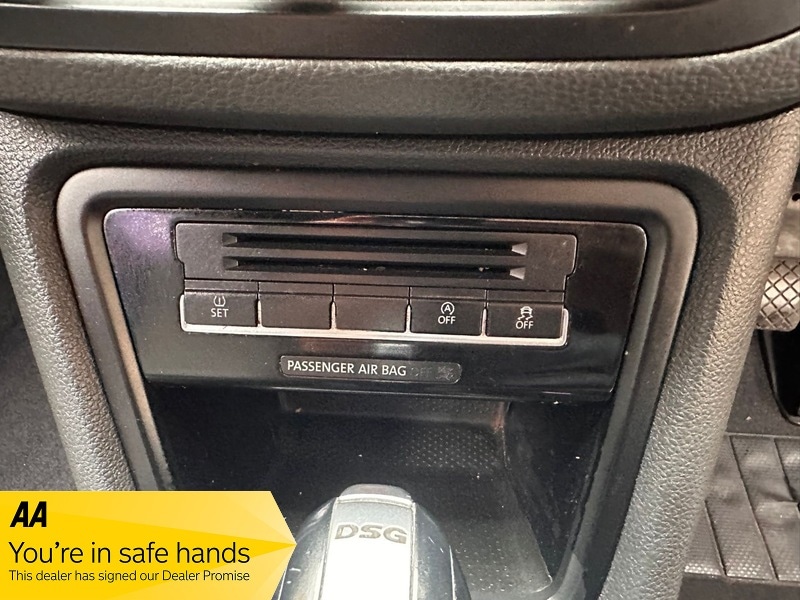 Used Volkswagen Sharan 2015 for sale - 76596075: Photo 9