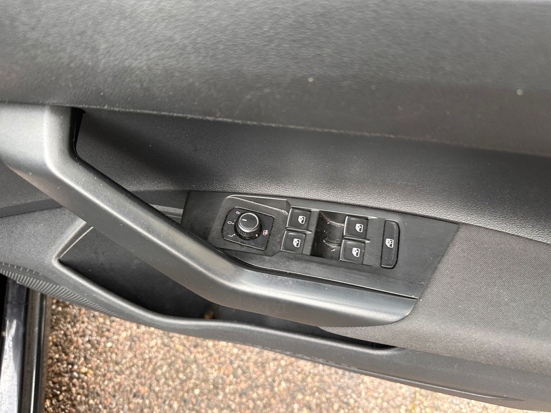 Used Volkswagen Polo 2019 for sale - 77027760: Photo 24