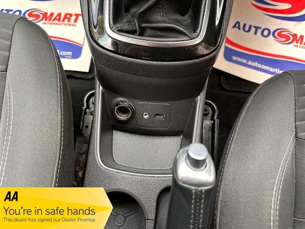 Used Ford Fiesta 2015 for sale - 75210408: Photo 10