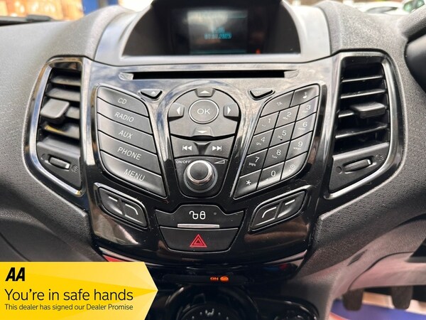 Used Ford Fiesta 2015 for sale - 75210408: Photo 12